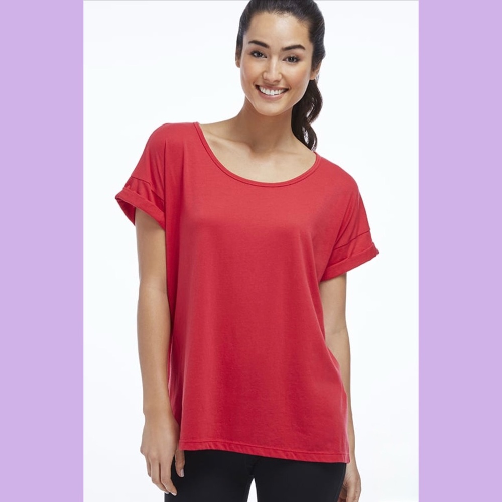 Fabletics Red Athletic Short Sleeve T-shirt